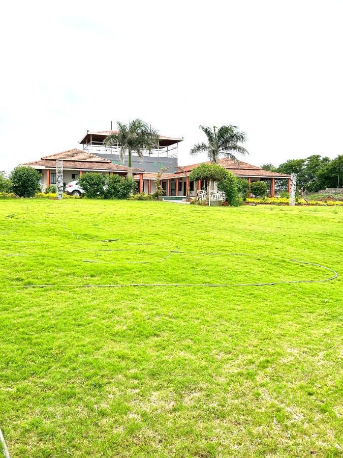 The Sunset Lawns Villa Pune Exteriör bild